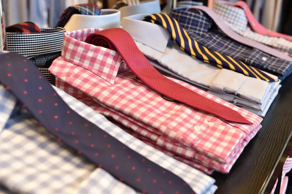 How to pack a suit dress shirts and ties